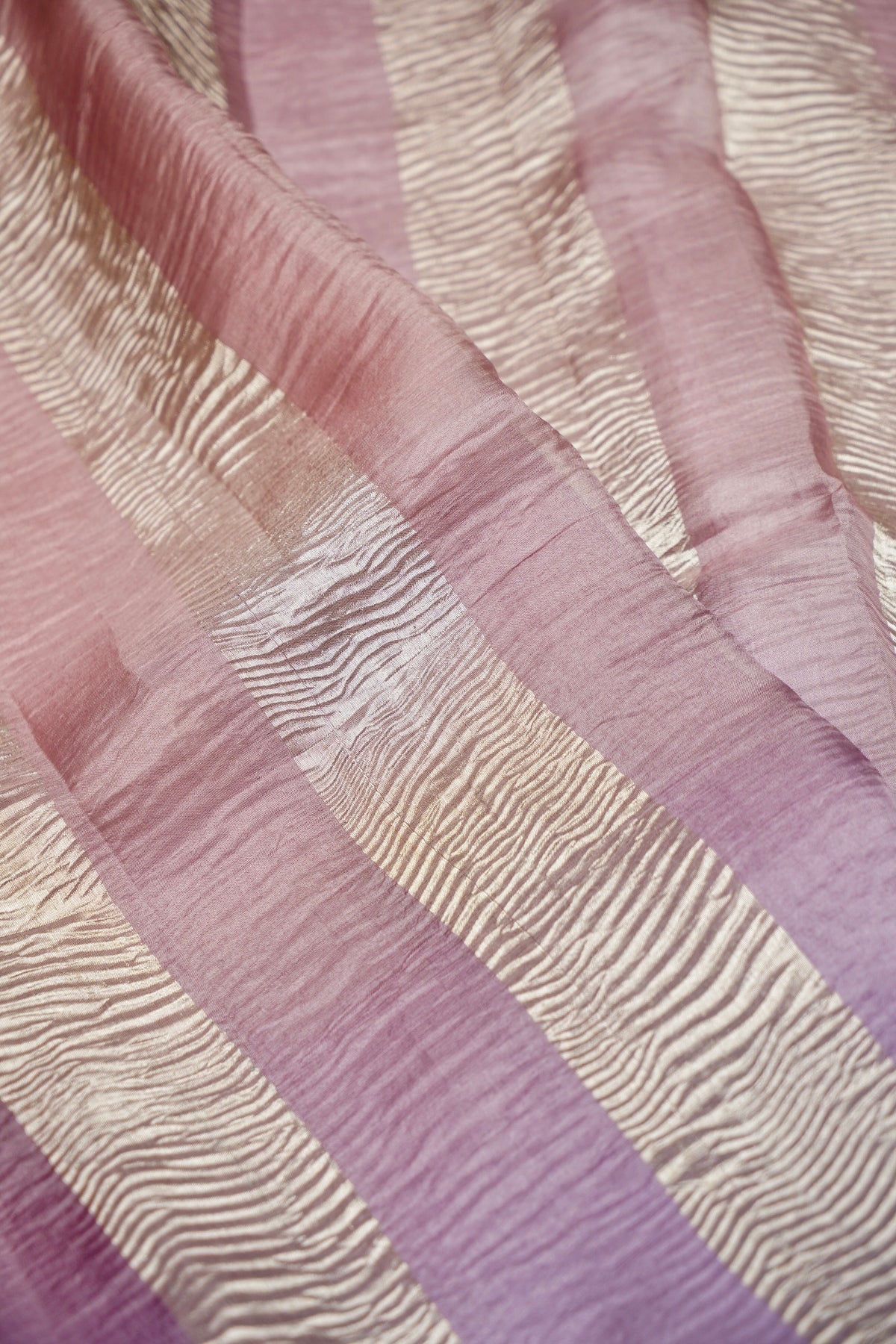 Handwoven Lavender Banarasi Crush Tissue Silk Saree