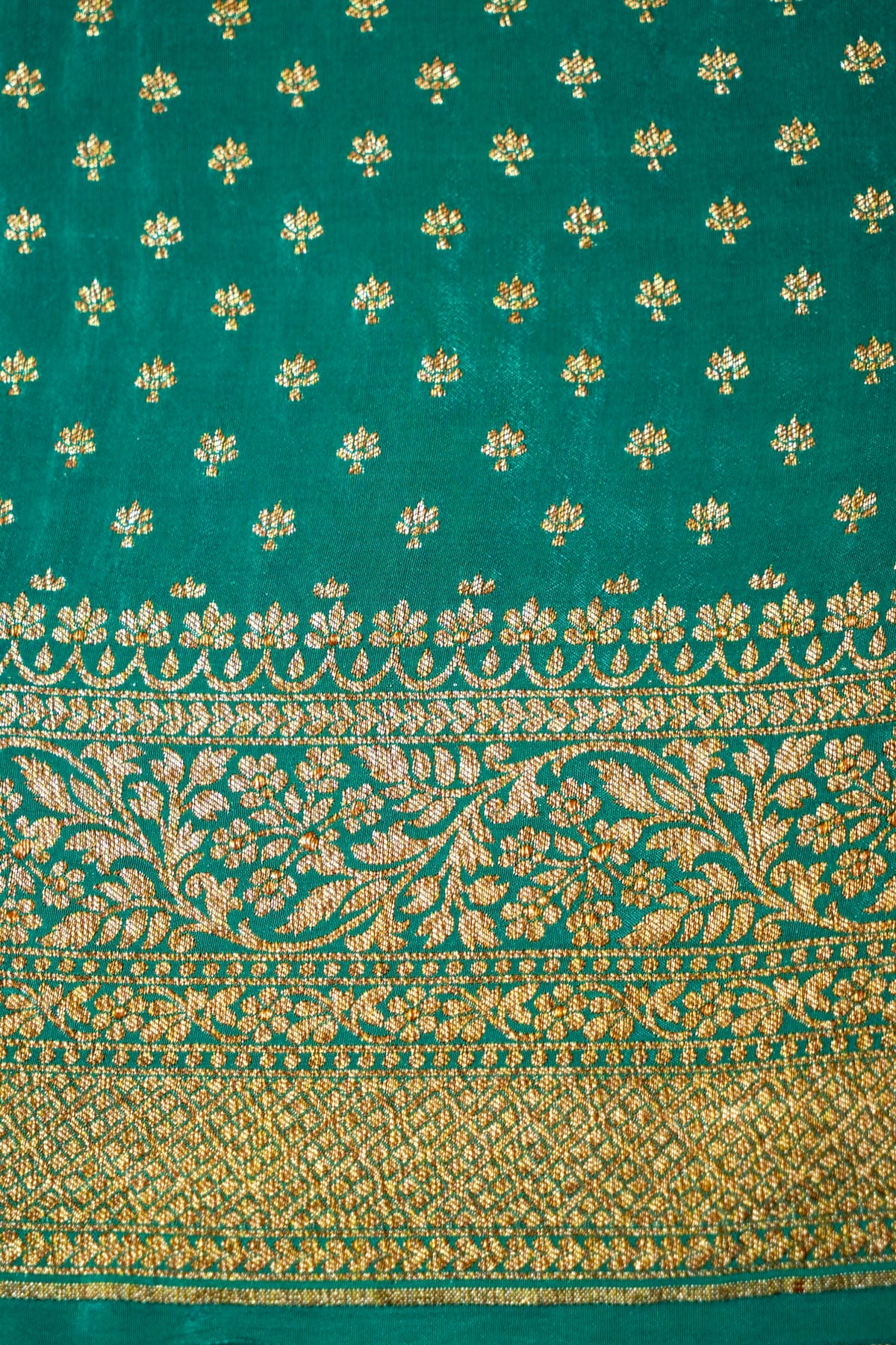 Handwoven Pine Green Banarasi Crape Georgette Saree