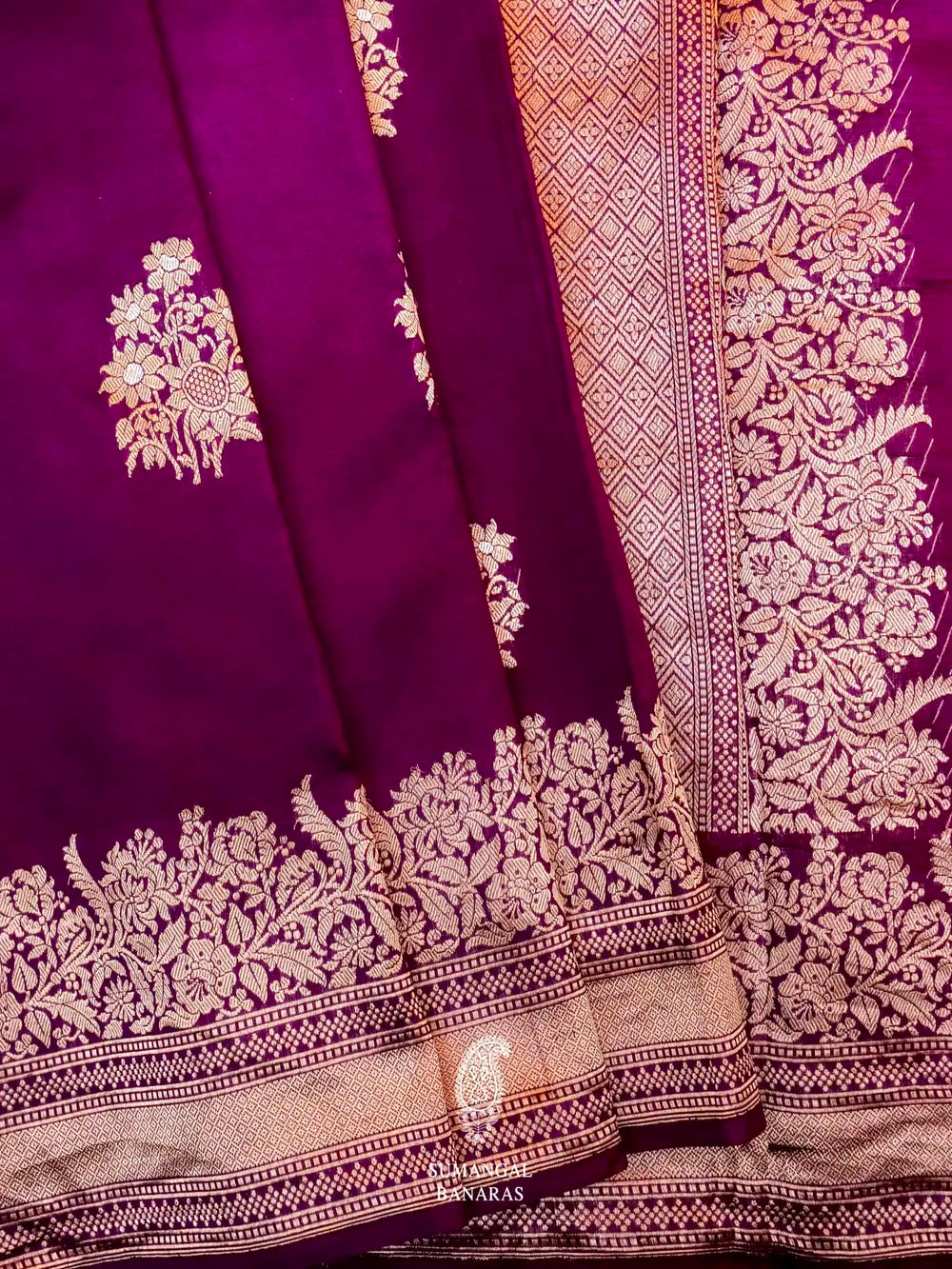 Handwoven Magenta Banarasi Katan Soft Silk Saree