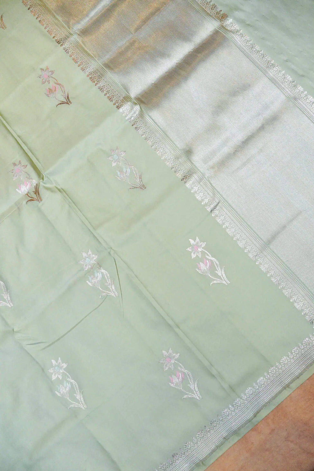 Handwoven Pastel Green  Banarasi  Katan Silk Saree