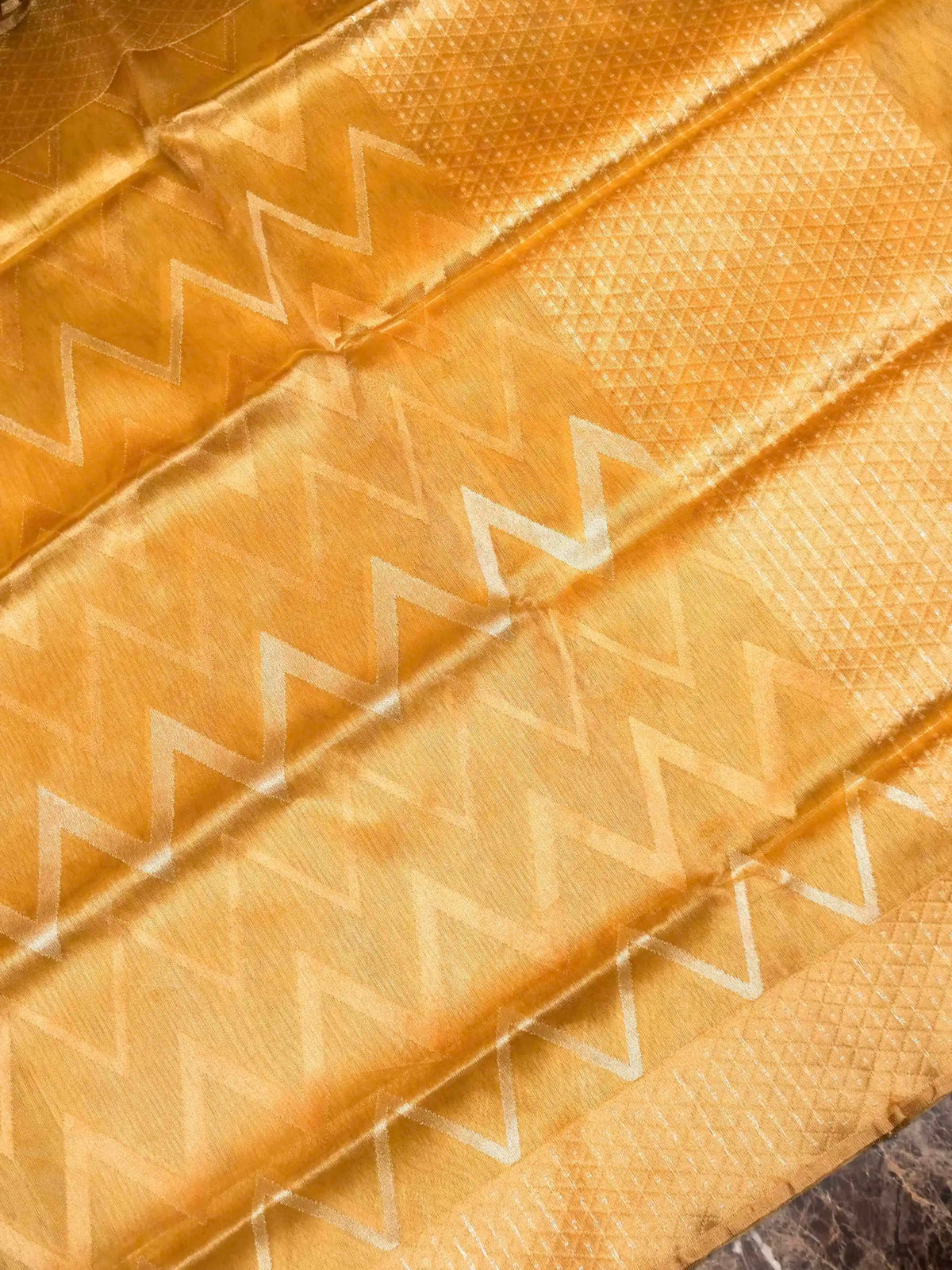 Handwoven Subtle gold Banaras Kora Organza Silk Saree