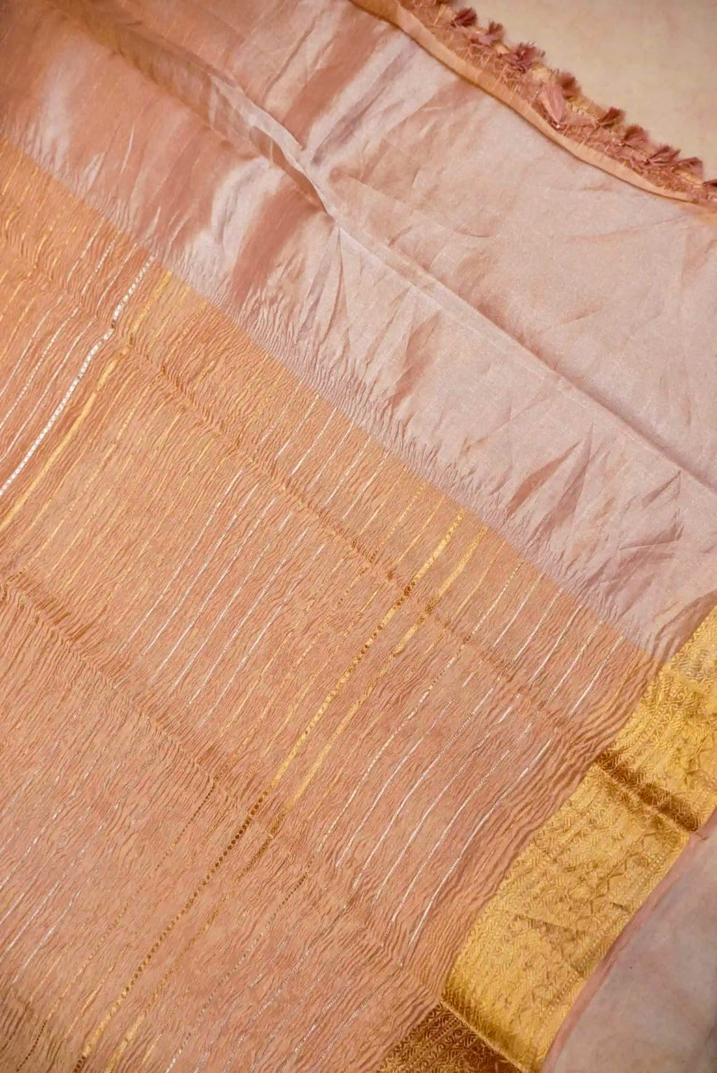 Handwoven Peach Banarasi  Tissue Silk Saree