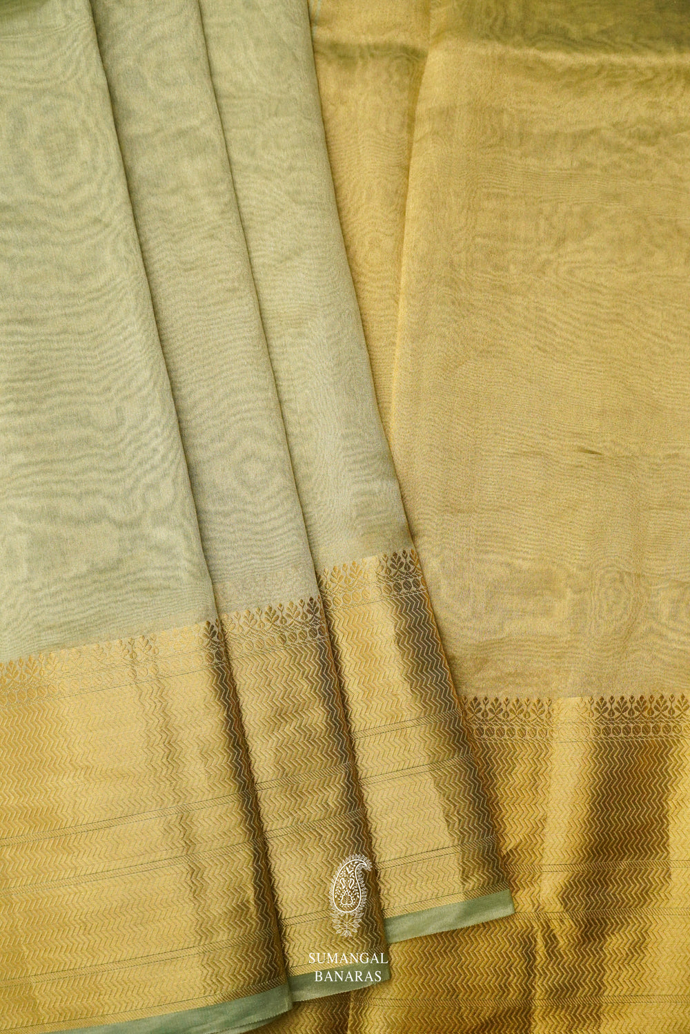 Handwoven Banarsi Mint Hint Kora Silk Saree