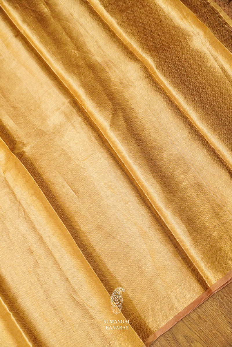 Handwoven Banarsi Flexing Gold Tissue Silk Saree