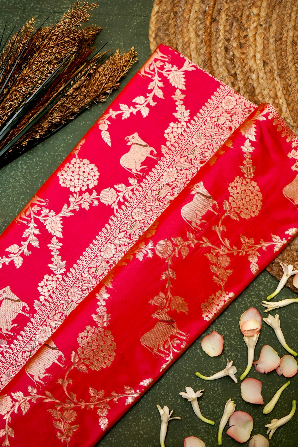 Handwoven Reddish Pink Banarasi Katan Soft Silk Saree