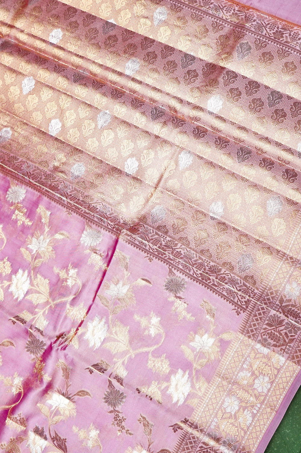 Handwoven Ligh Pink Banarasi Katan Soft Silk Saree