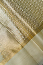 Handwoven Off White Banarasi Katan Soft Silk Saree