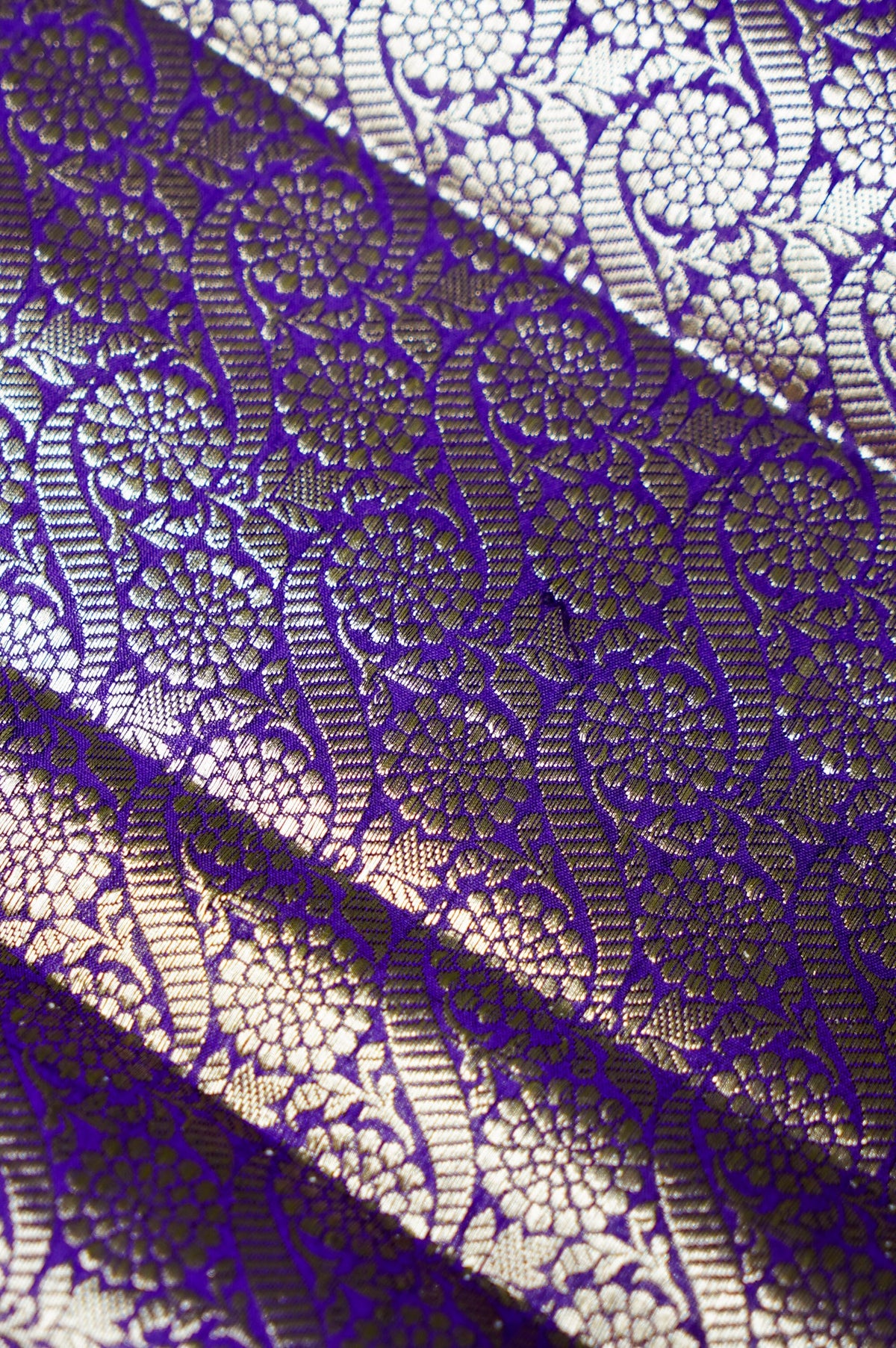 Handwoven Purple Banarasi Katan Soft Silk Saree