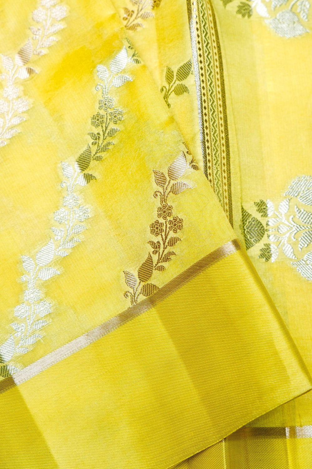 Handwoven Lemon Yellow Banarasi Katan Soft Silk Saree