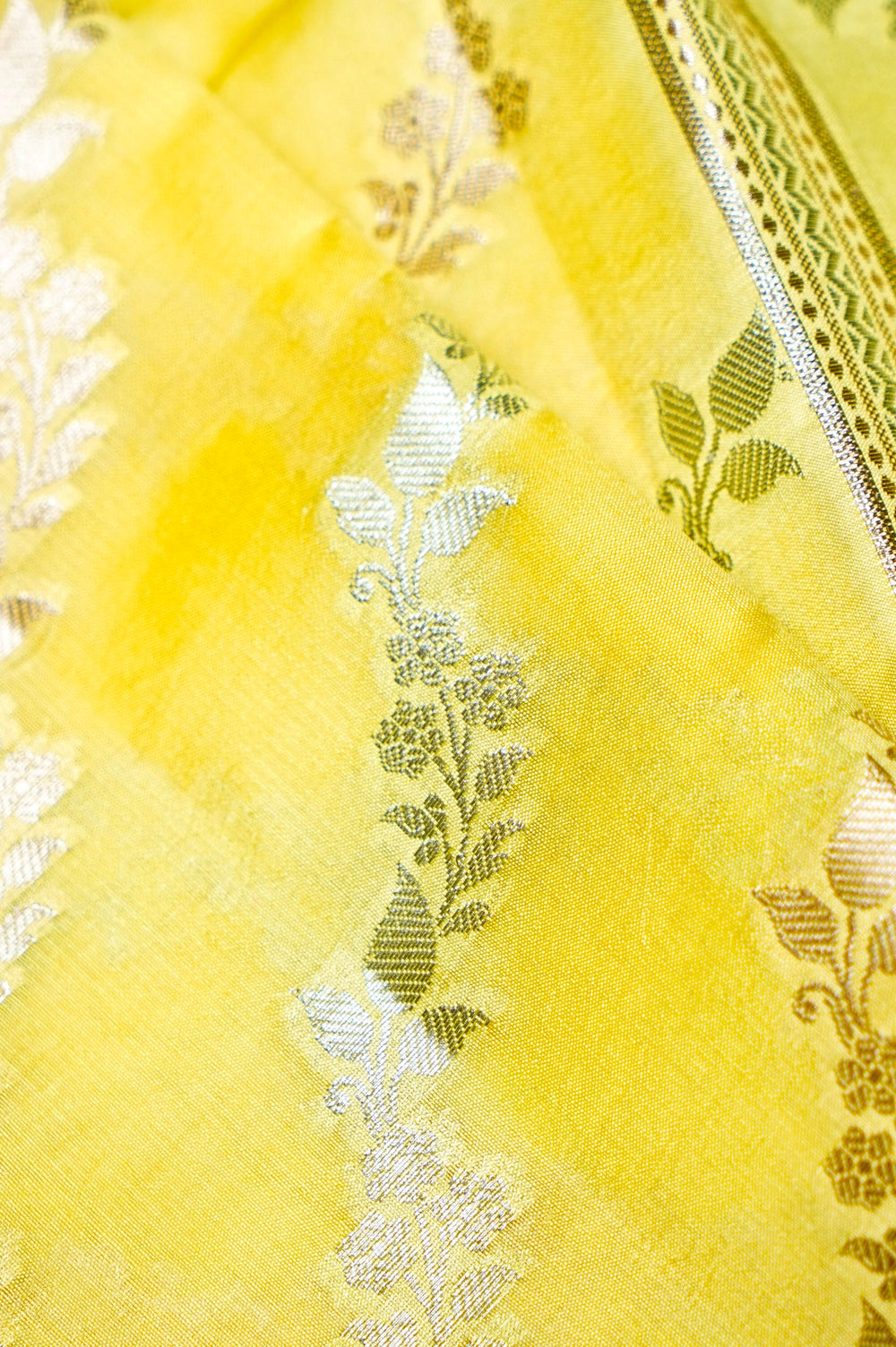 Handwoven Lemon Yellow Banarasi Katan Soft Silk Saree