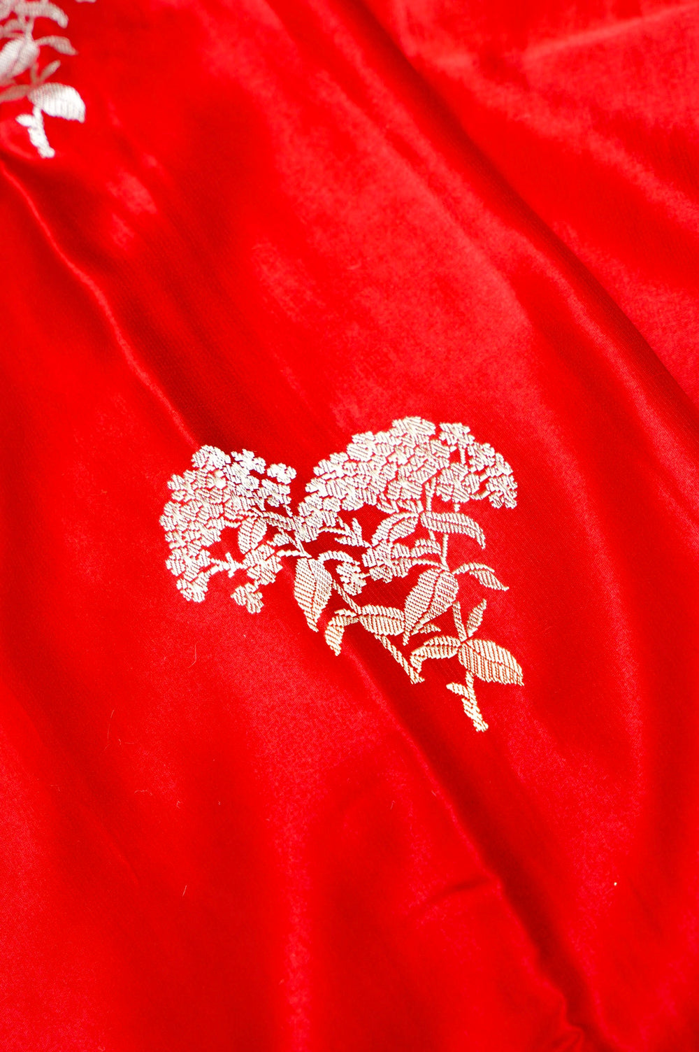 Handwoven Red Banarasi Mashru Silk Saree