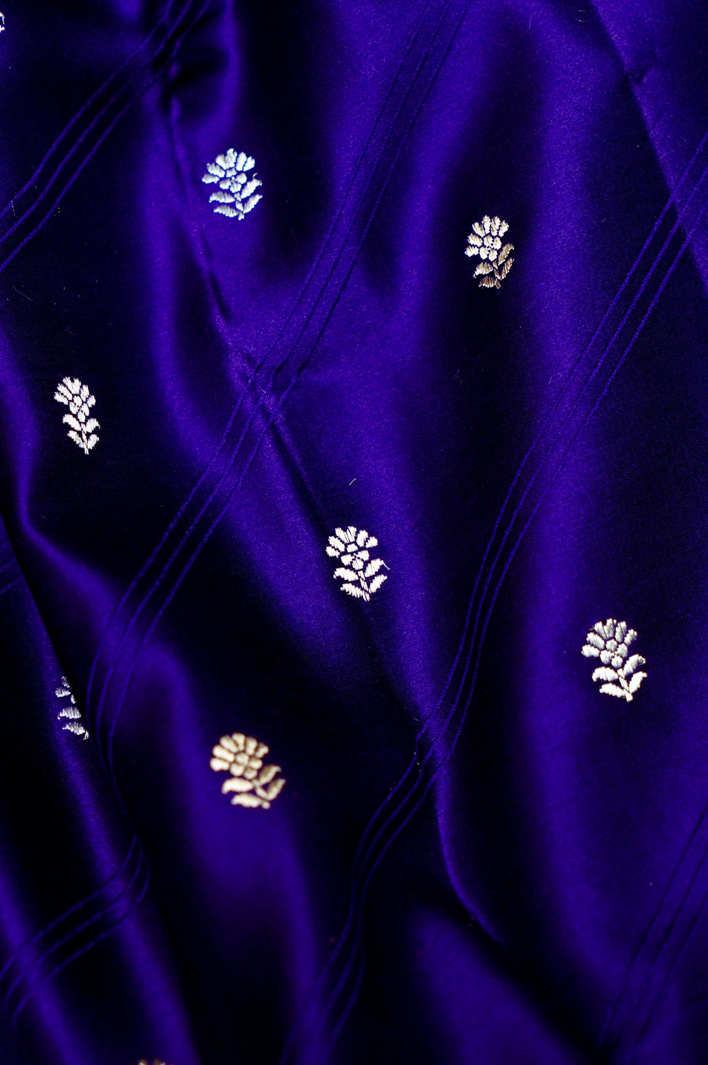 Handwoven Purple Banarasi Mashru Silk Saree