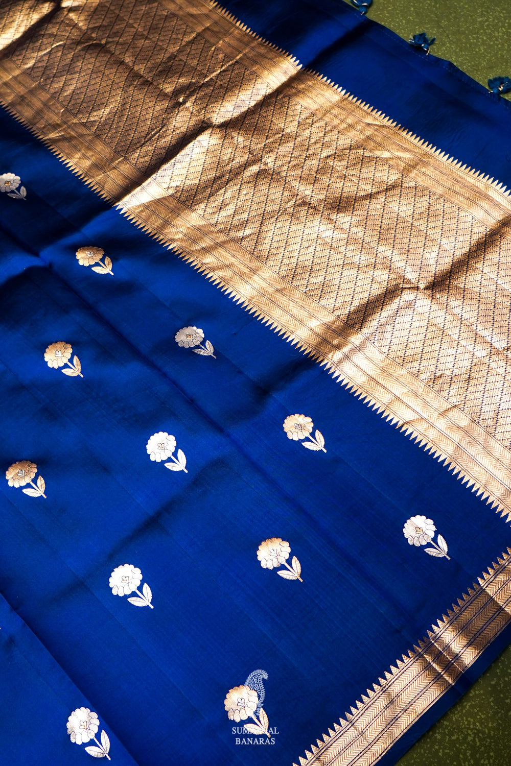 Handwoven Blue Banarasi Katan Soft Silk Saree