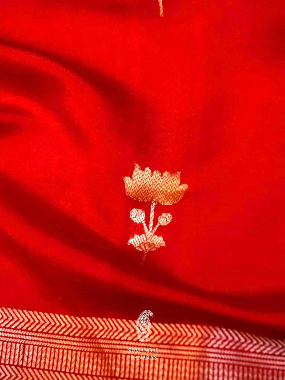 Handwoven Red Banarasi Katan Soft Silk Saree