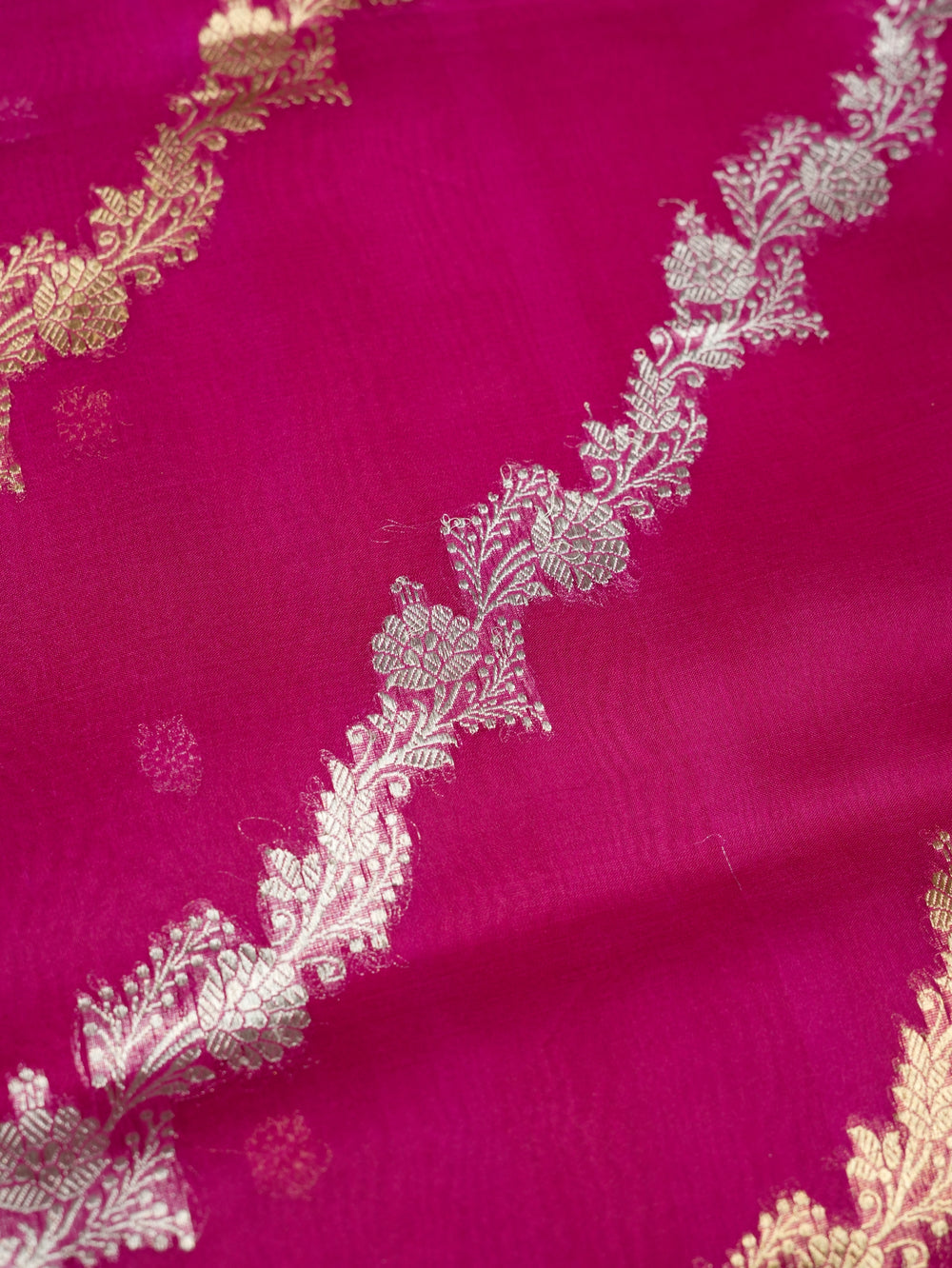 Handwoven Rani Pink Banarasi Organza Saree