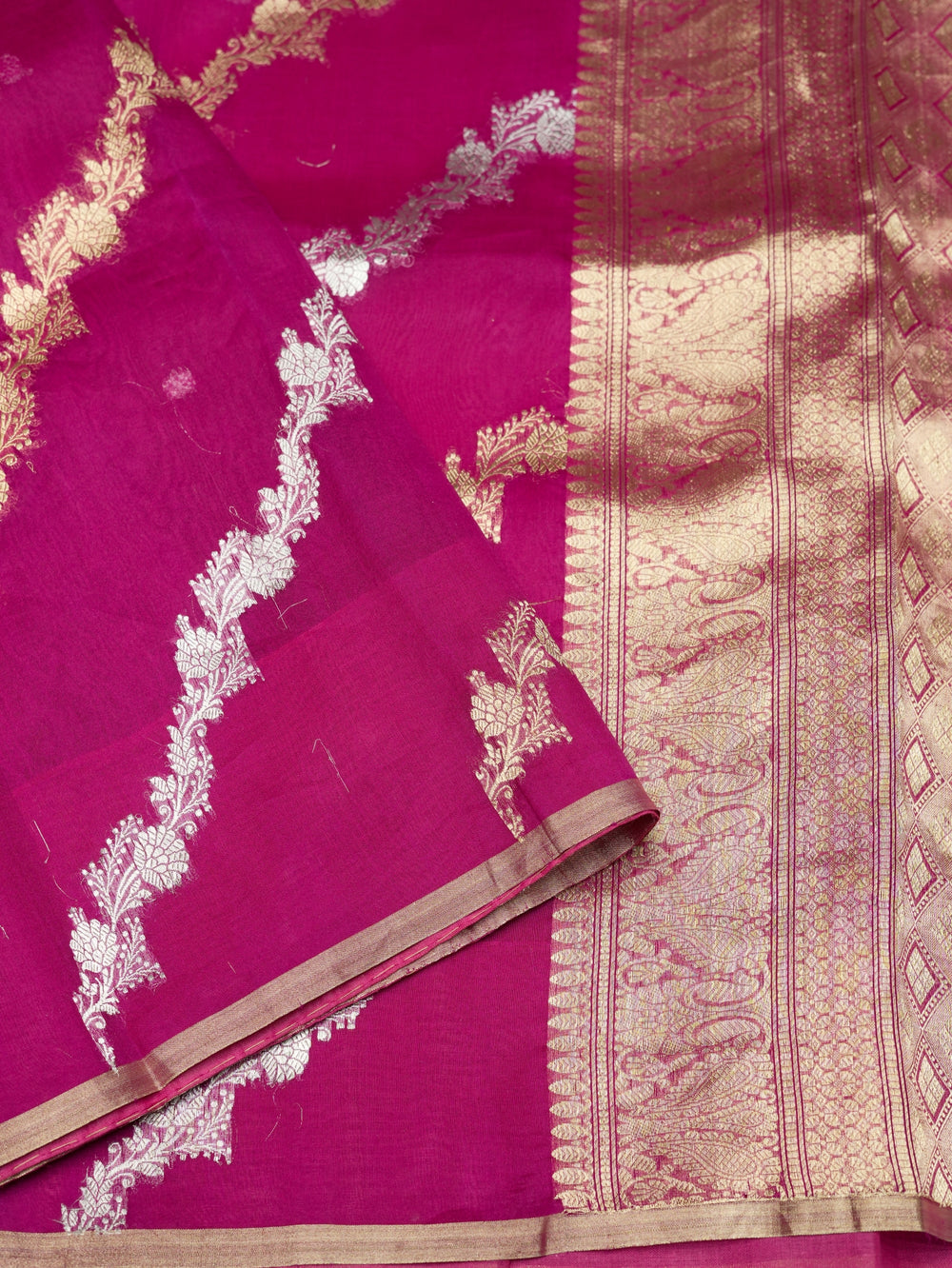 Handwoven Rani Pink Banarasi Organza Saree