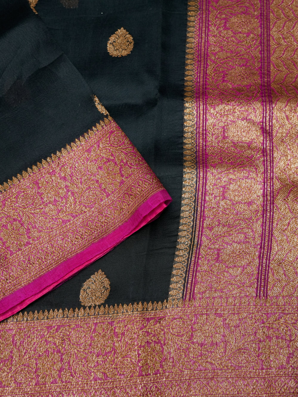 Handwoven Black Banarasi Organza Saree