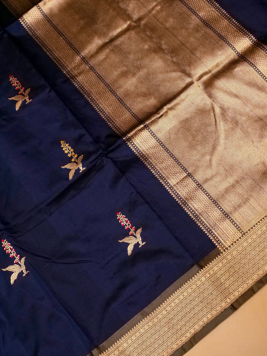 Handwoven Navy Blue Banarasi Katan Silk Saree