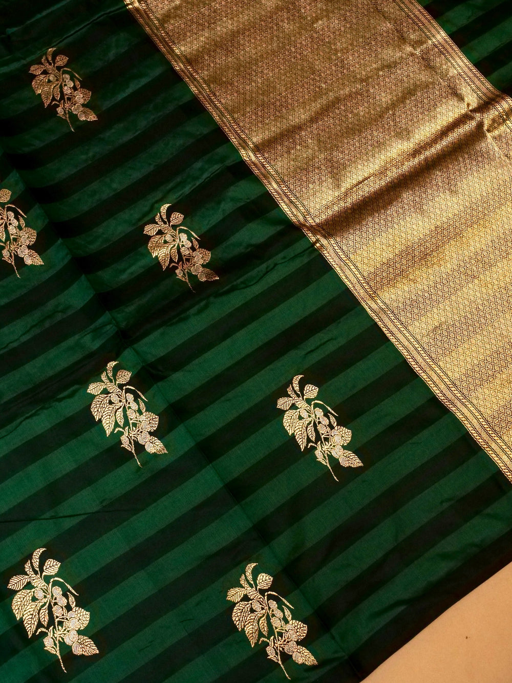 Handwoven Black & Green Banarasi Katan Silk Saree