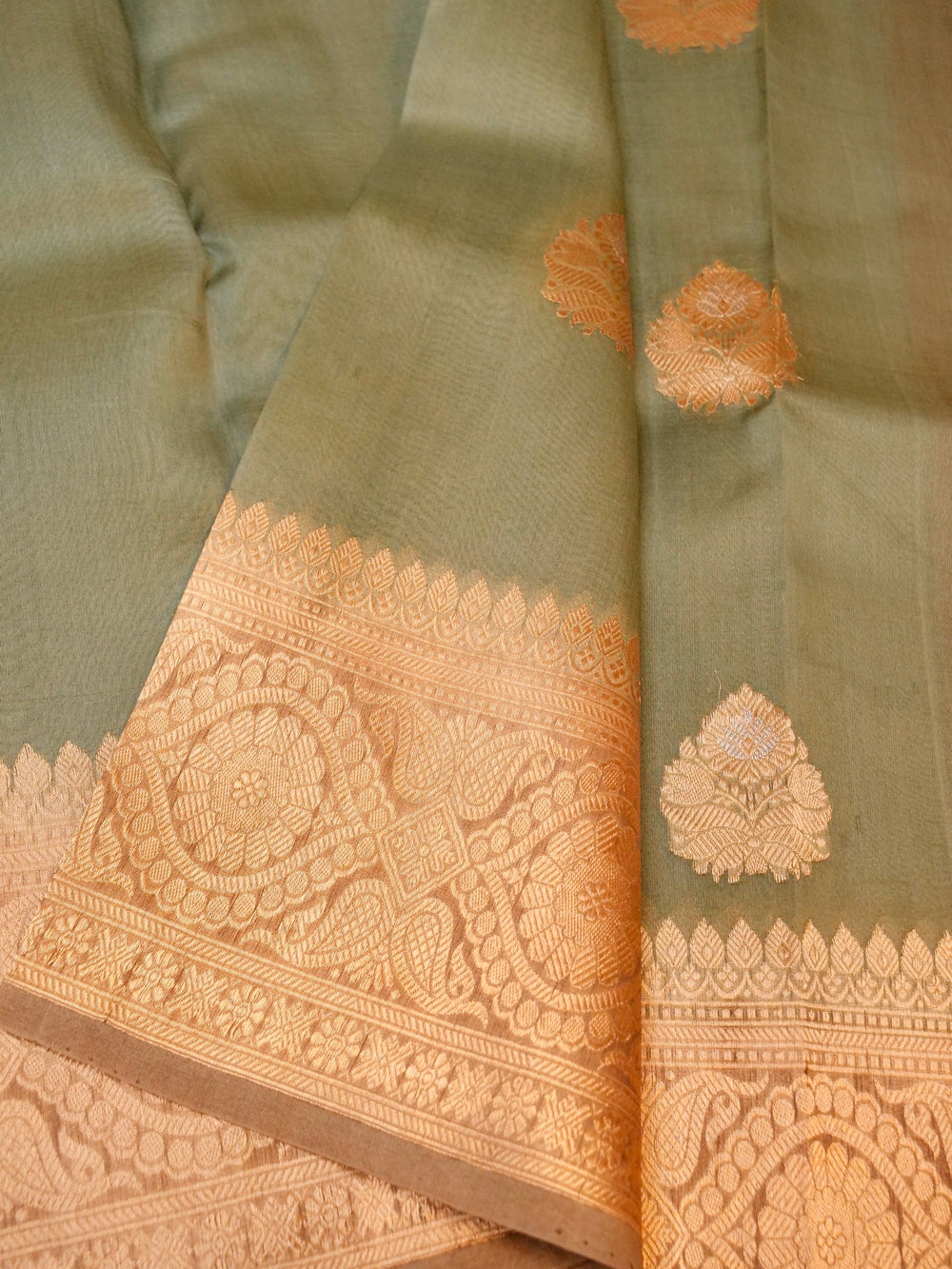 Handwoven Olive Green Banarasi Organza Silk Saree