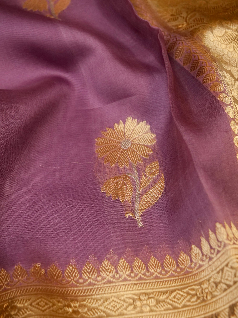 Handwoven Onion Pink Banarasi Organza Silk Saree