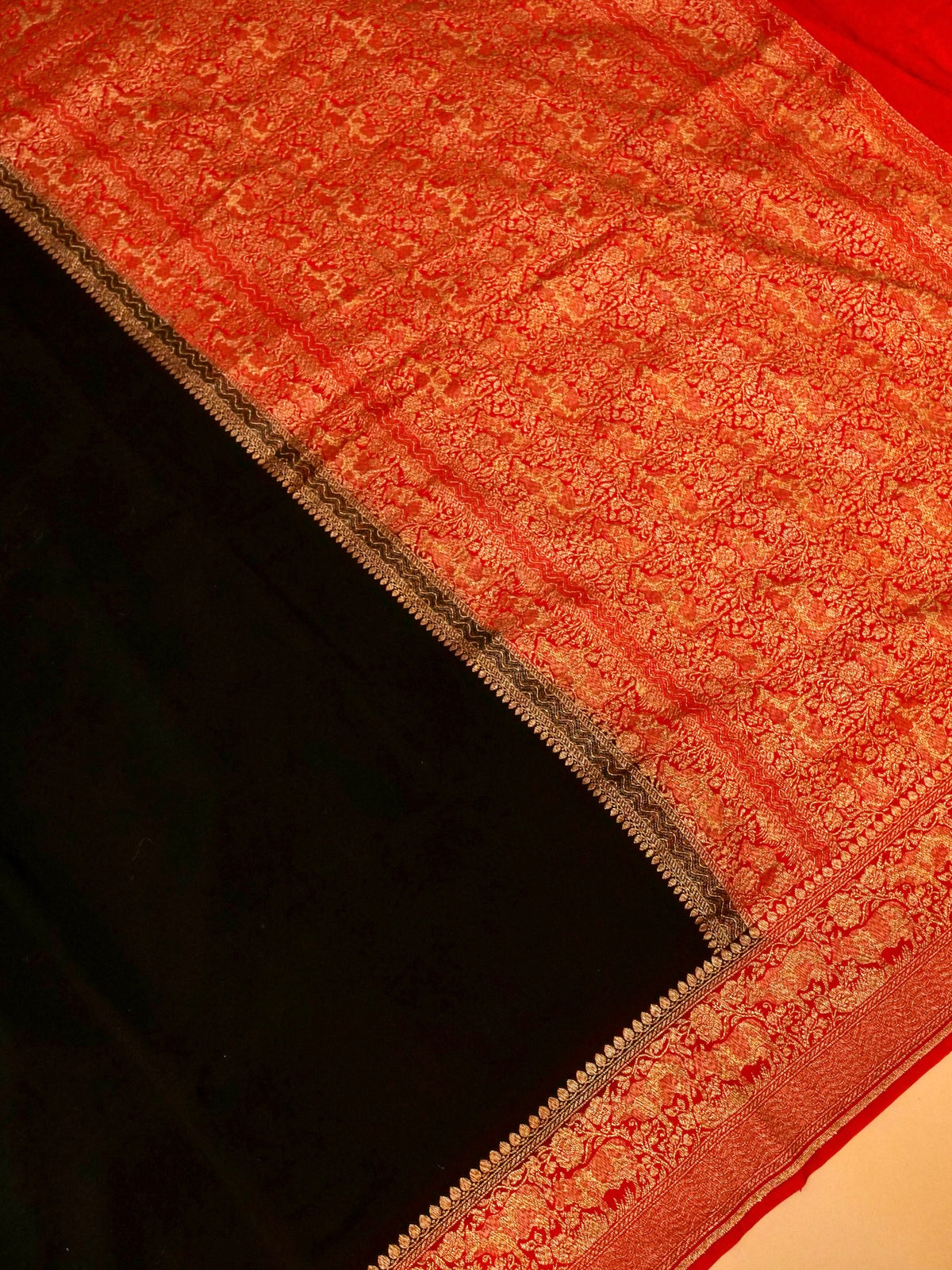 Handwoven Dark Brown Banarasi Crepe Georgette Saree