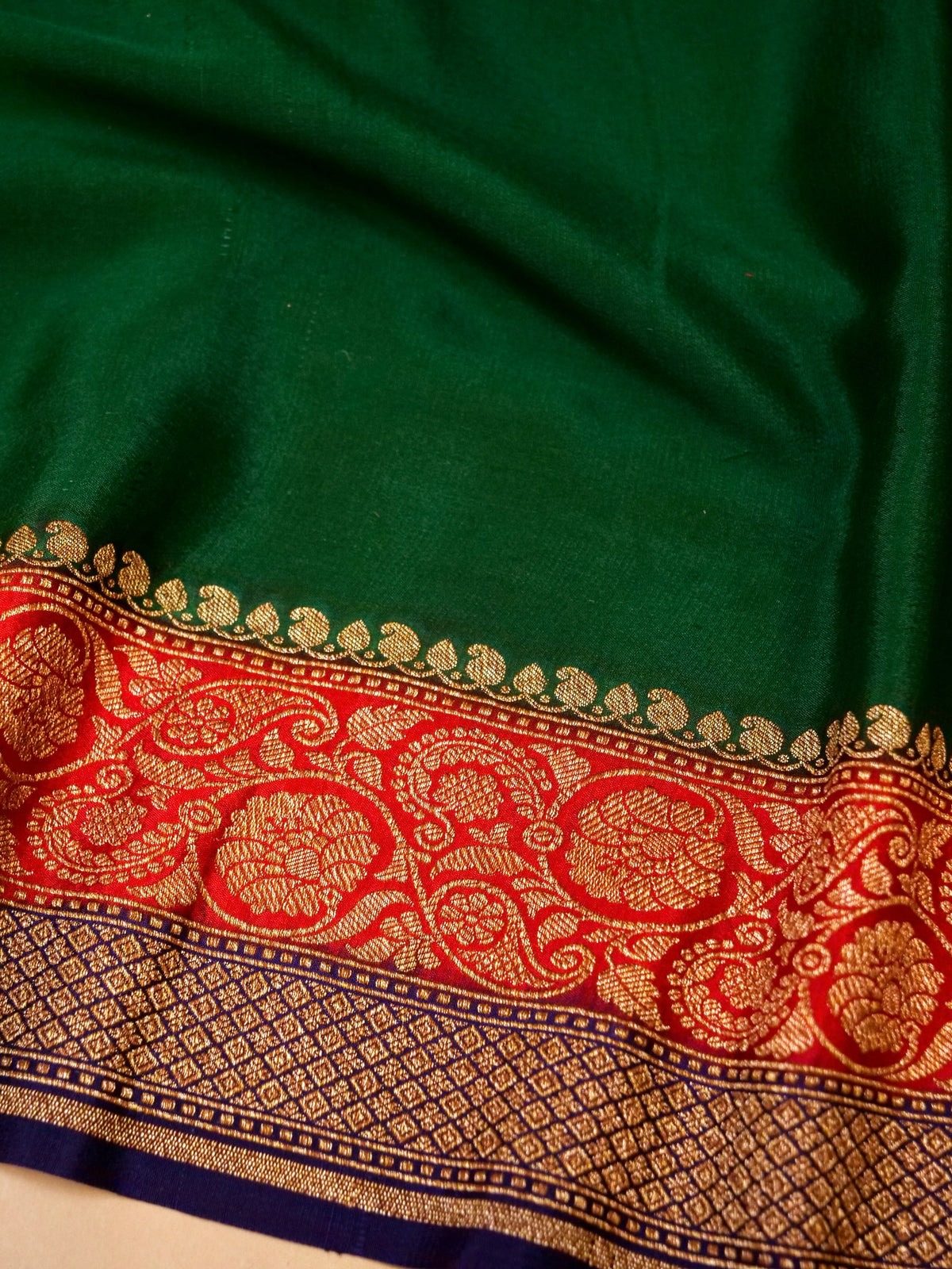 Handwoven Dark Green Banarasi Crepe Georgette Saree