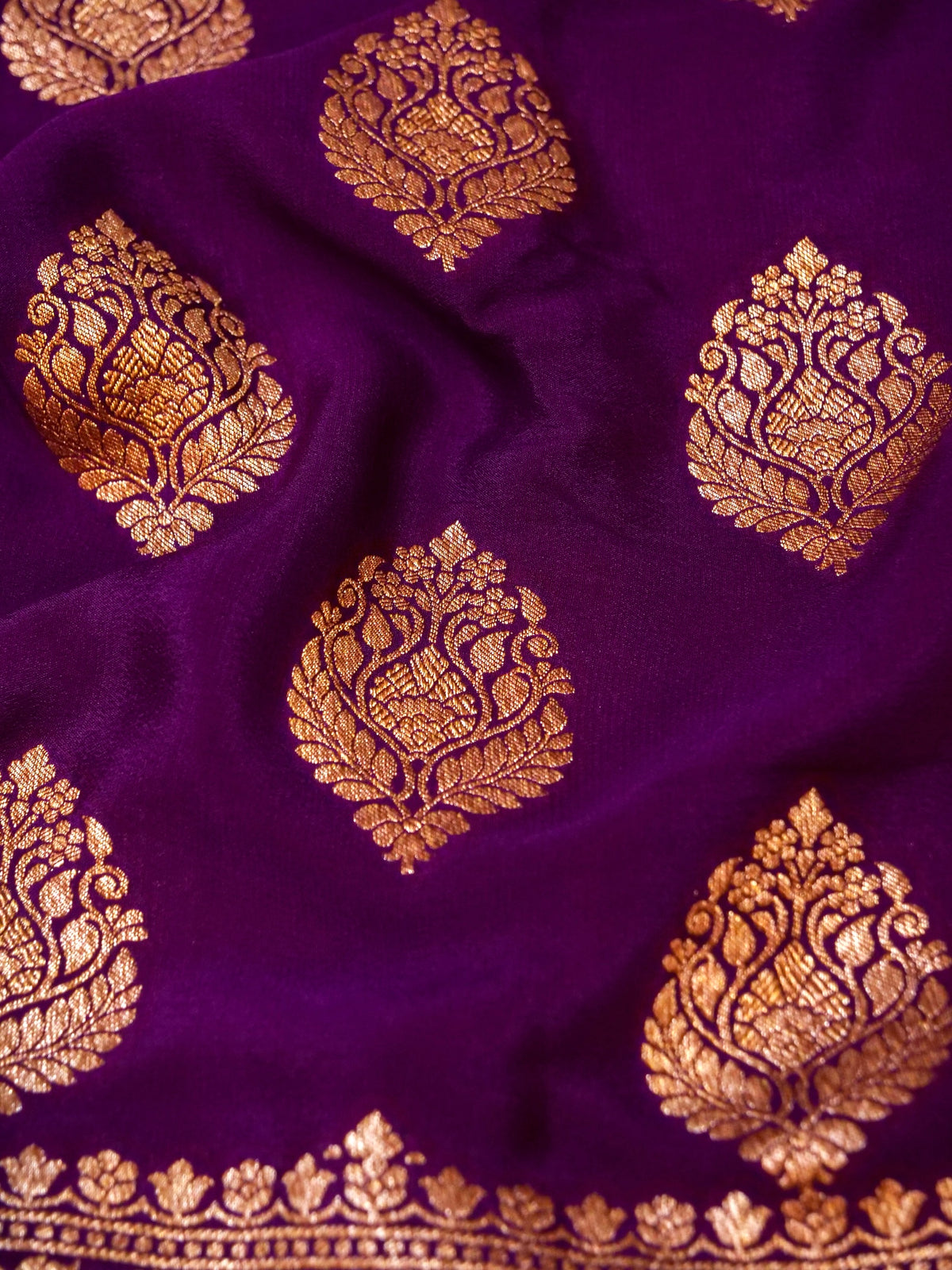 Handwoven Dark Purple Banarasi Crepe Georgette Saree