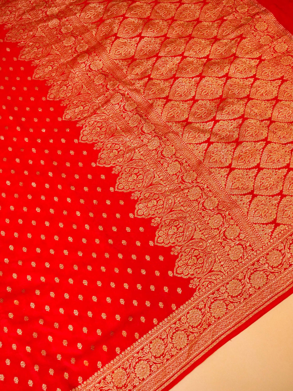 Handwoven Red Banarasi Crepe Georgette Saree