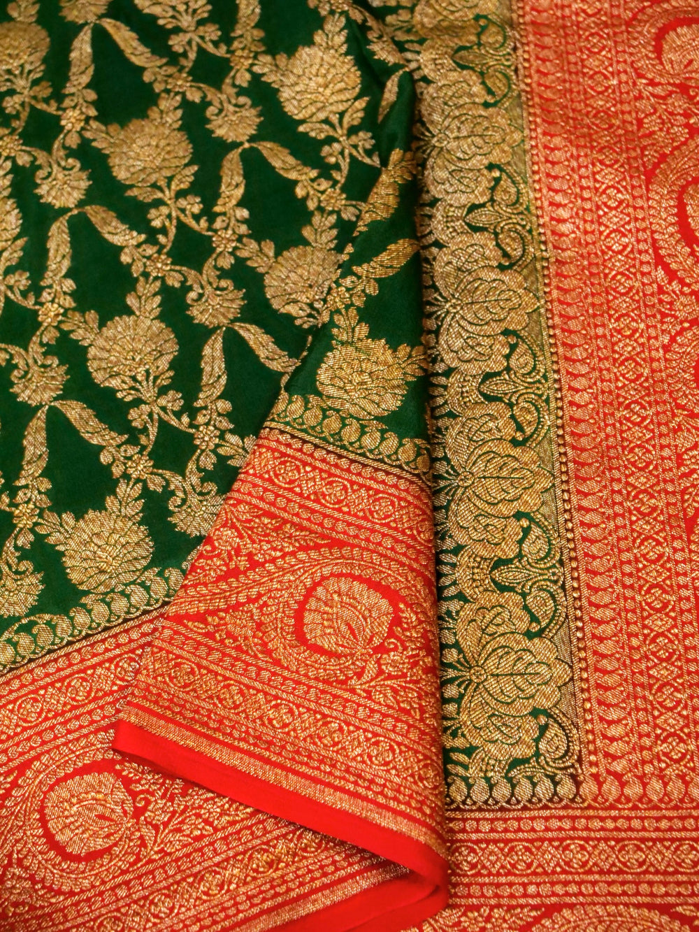 Handwoven Green Banarasi Crepe Georgette Saree