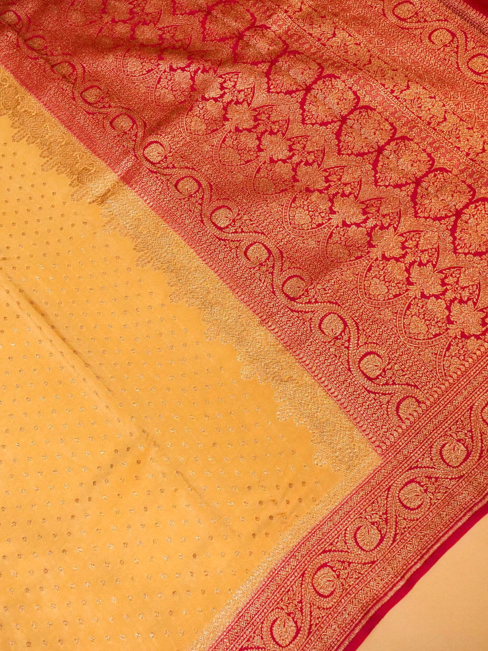 Handwoven Pastel Yellow Banarasi Crepe Georgette Saree