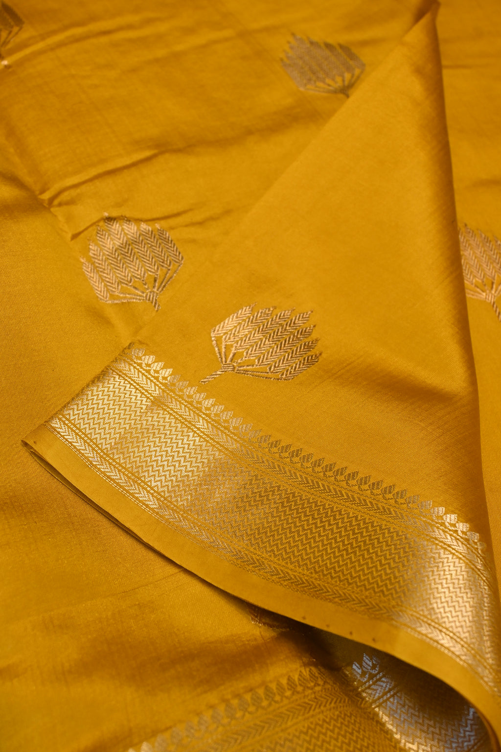 Handwoven Yellow Banarasi Katan Soft Silk Saree