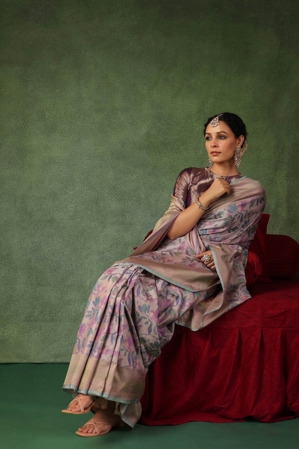 Boond | Handwoven Chaise Mauve Banarasi Katan Silk Saree