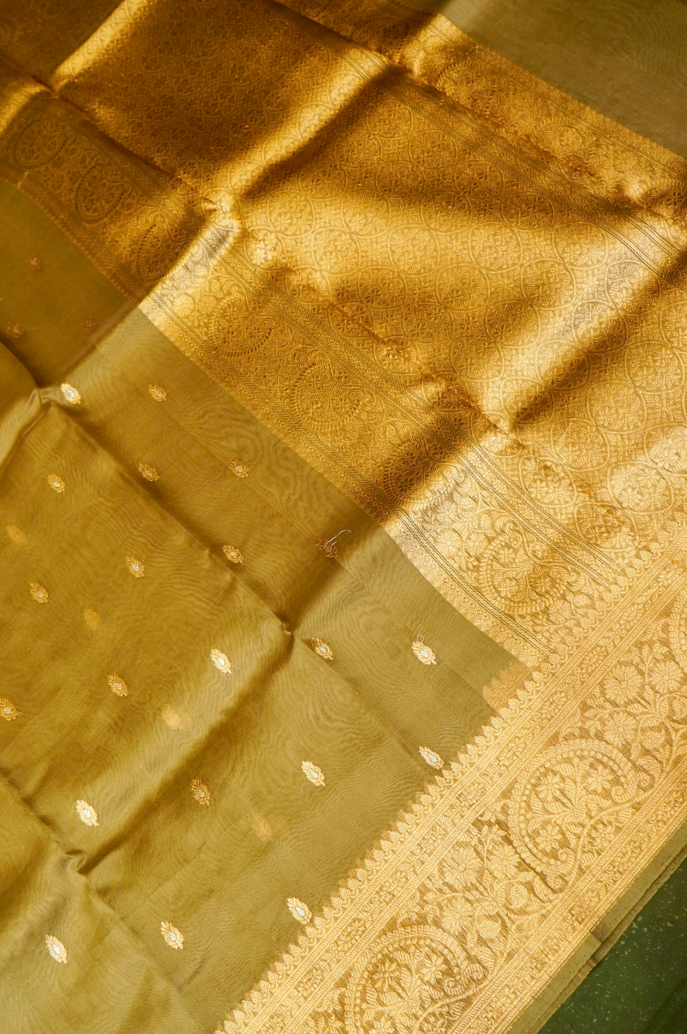 Handwoven Olive Green Banarasi Organza Saree