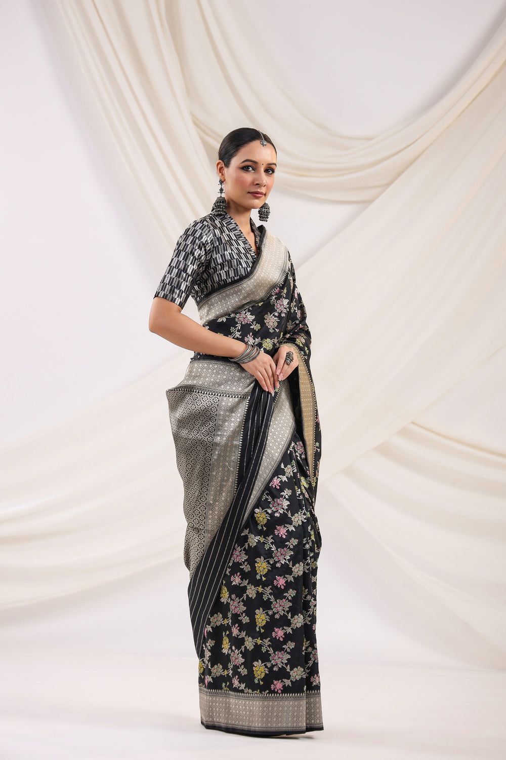 Handwoven Banarasi Black Katan Silk Saree