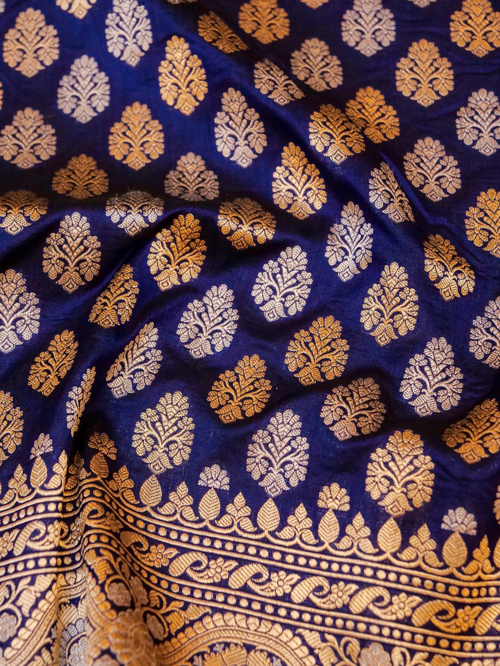 Handwoven Blue  Banarasi Katan Silk Saree