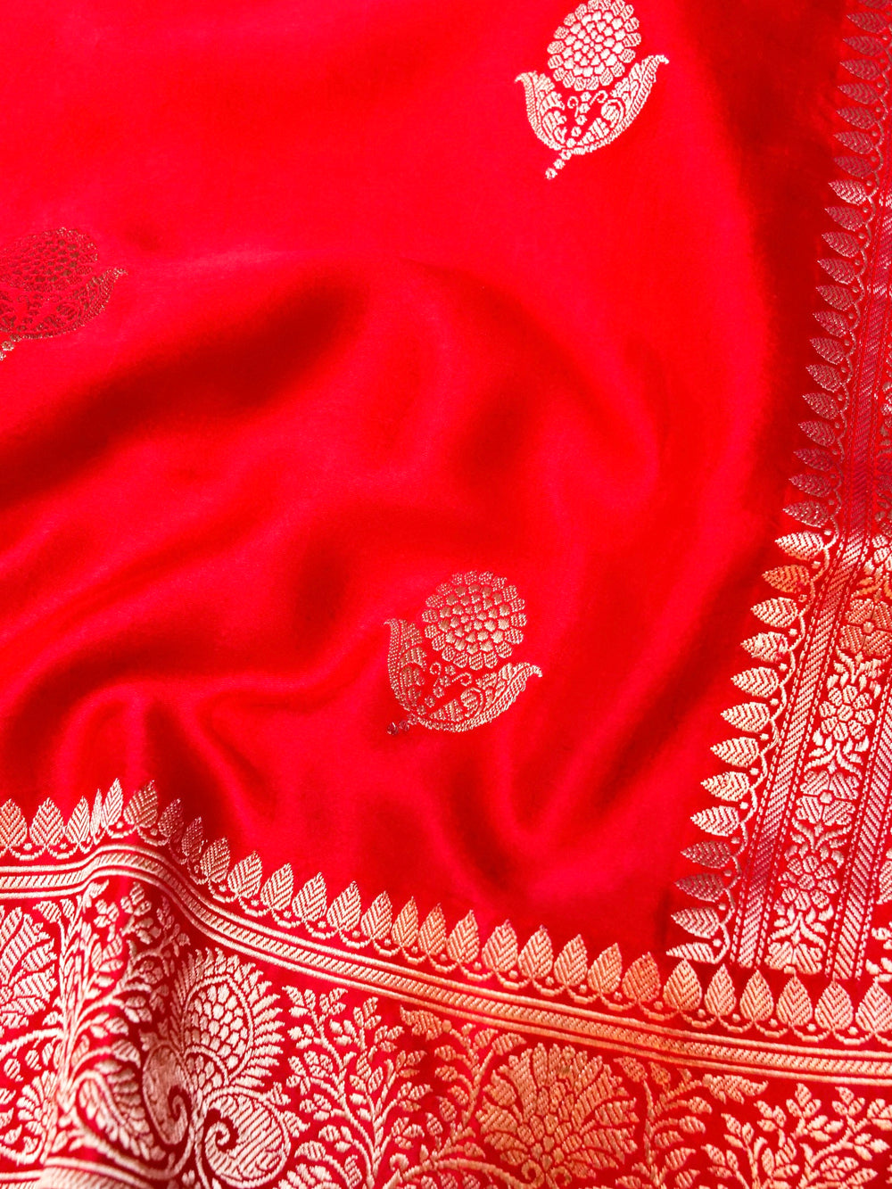 Handwoven Red Banarasi Katan Silk Saree