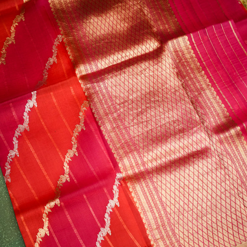 Handwoven Rangkat Banarasi Organza Silk Saree