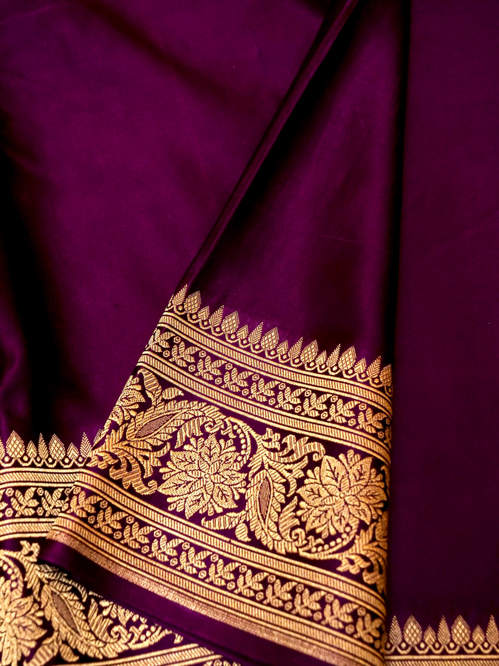 Handwoven Magenta Banarasi Mashru Silk Saree