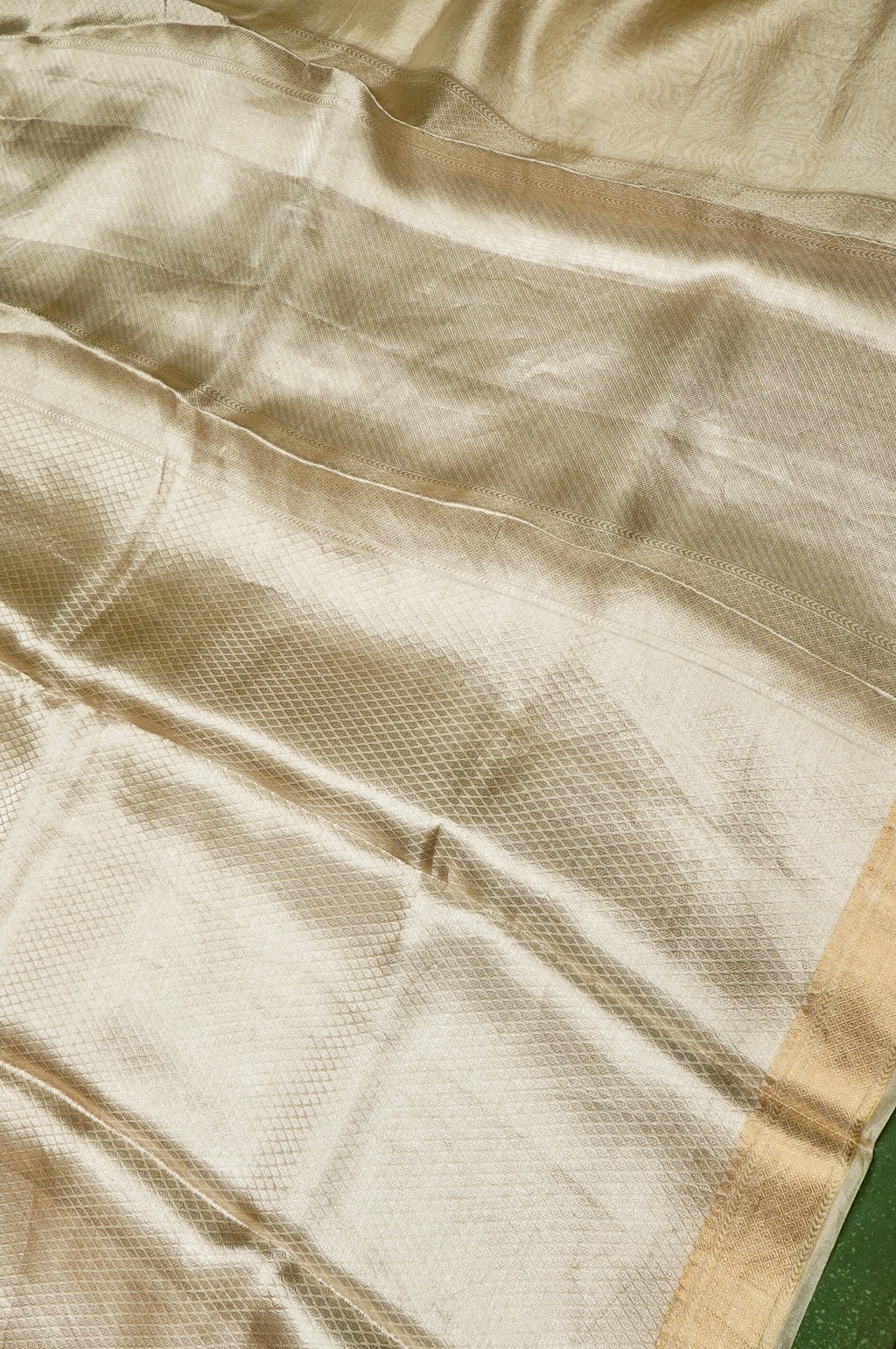 Handwoven Silver Banarasi Tissue Silk Saree