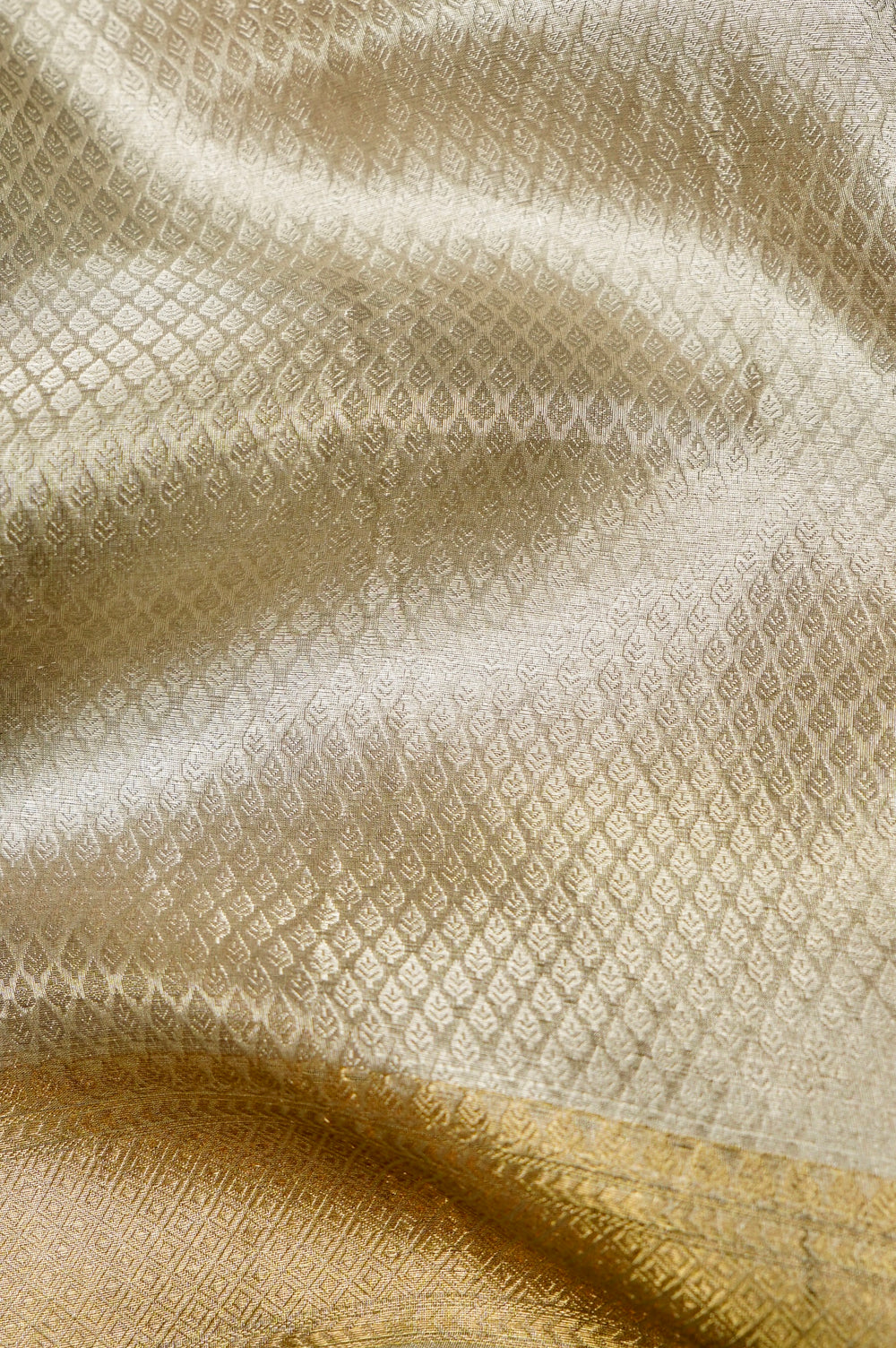 Handwoven Silver Banarasi Tissue Silk Saree