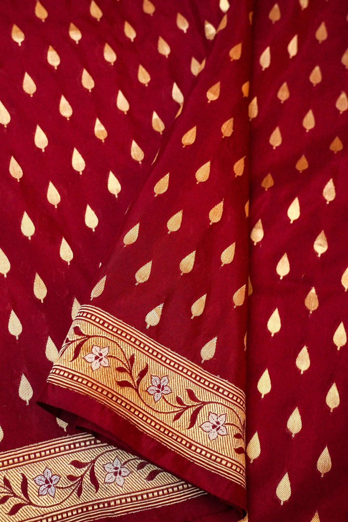 Handwoven Red Banarasi Katan Soft Silk Saree