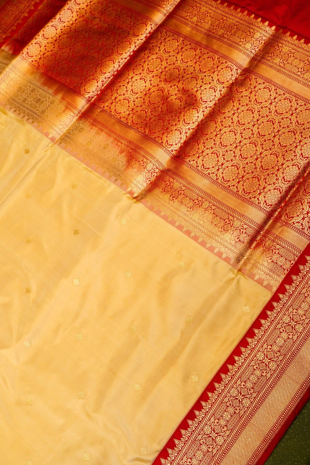 Handwoven Pastel Yellow Banarasi Katan Silk Saree