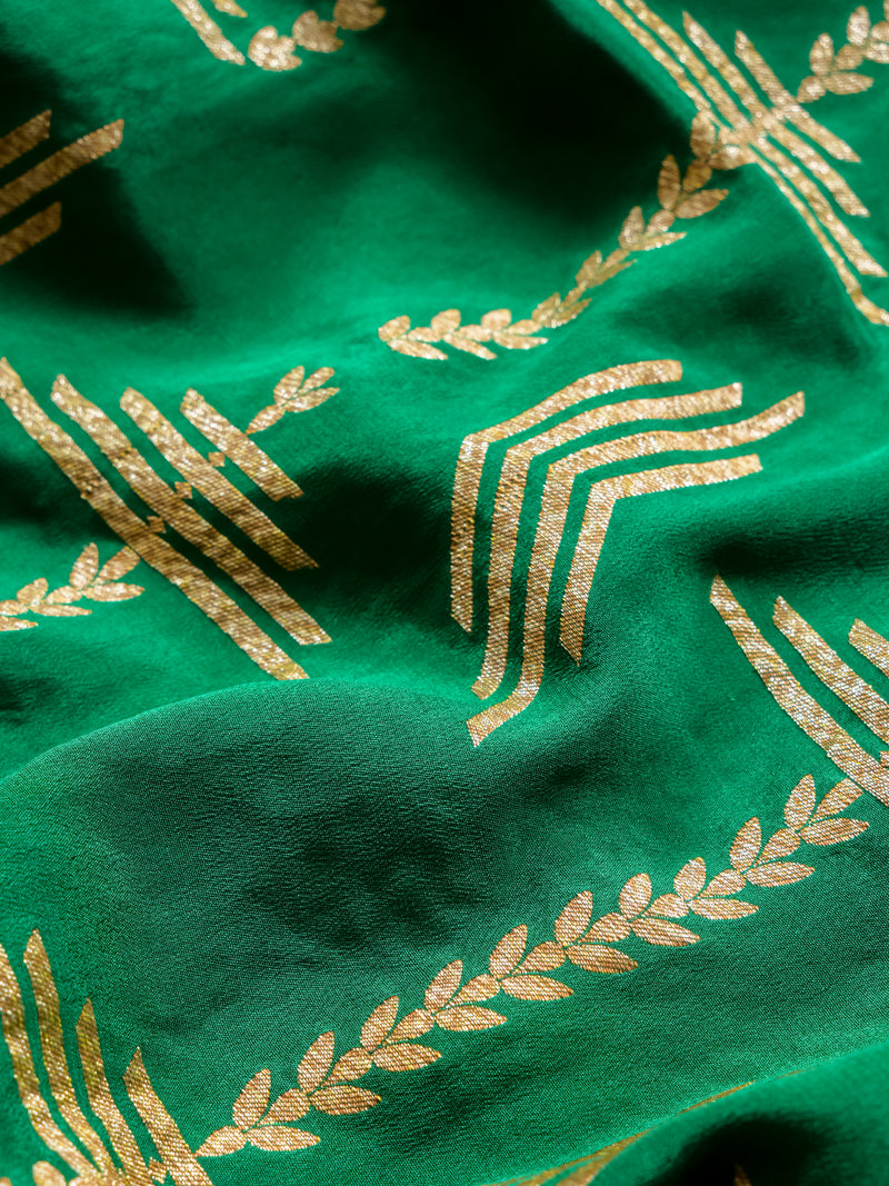 Handwoven Green Banarasi Crepe  Georgette Saree