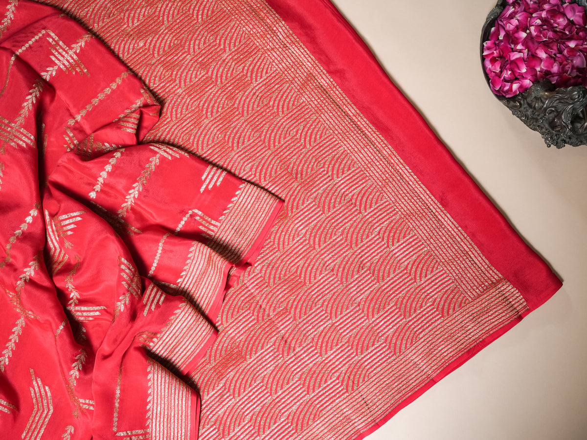 Handwoven Red Banarasi Crepe Georgette Silk Saree