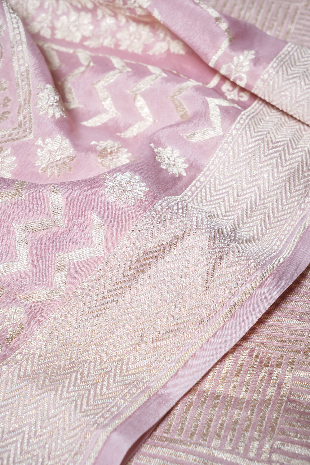 Handwoven Pastel Pink Banarasi Crepe Georgette Silk Saree