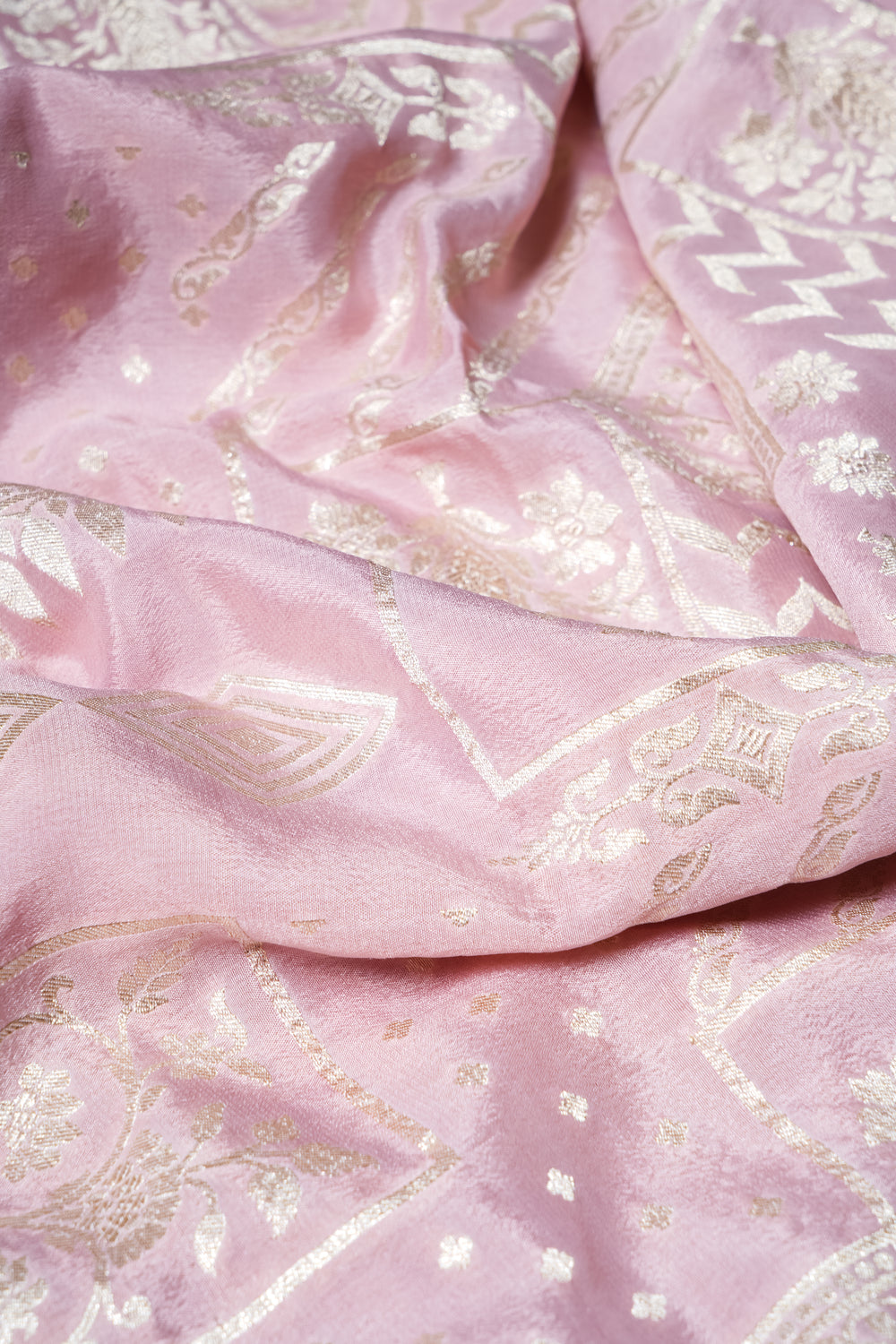 Handwoven Pastel Pink Banarasi Crepe Georgette Silk Saree