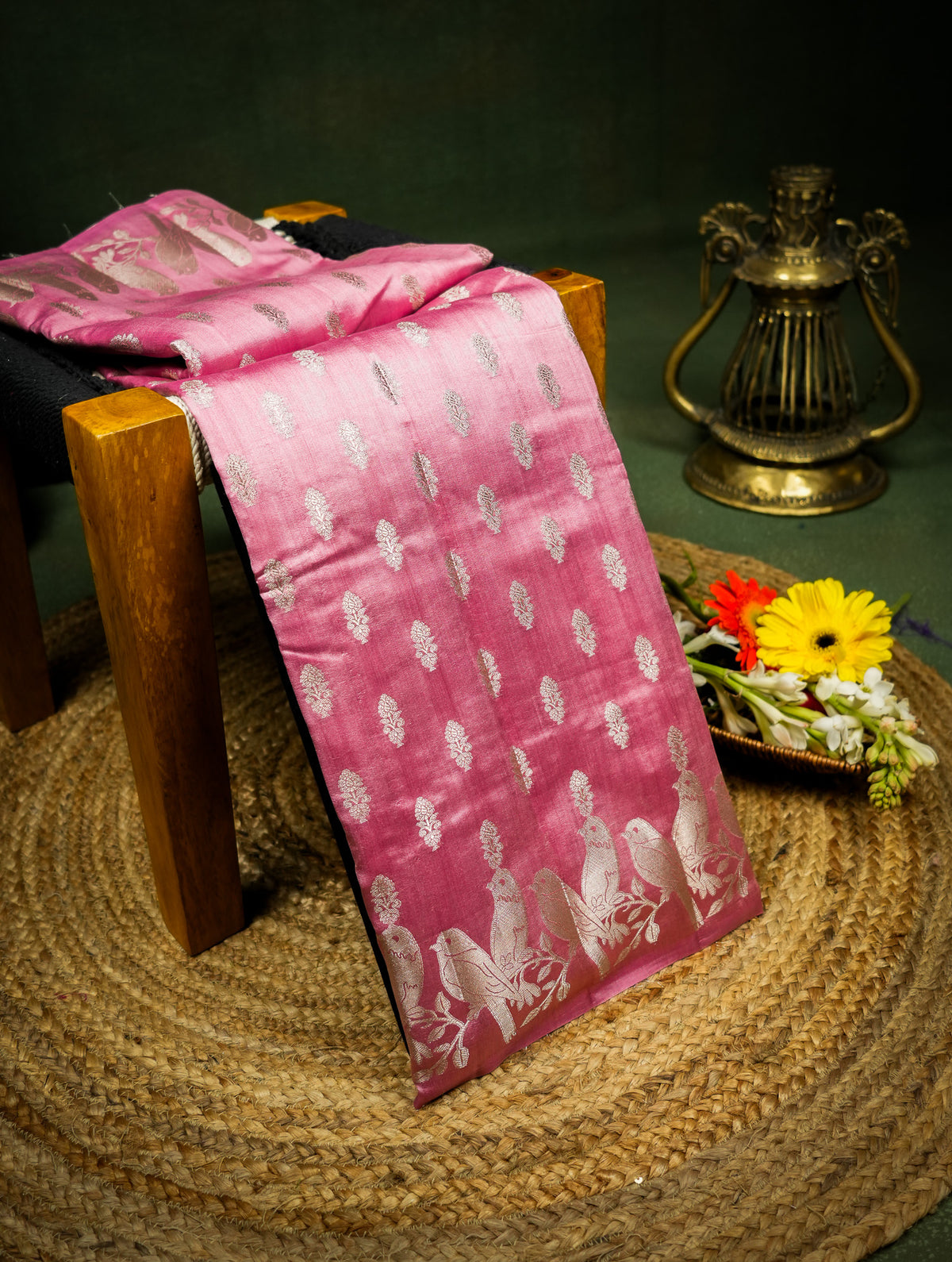 Handwoven Pink Banarasi Chiniya Silk Saree