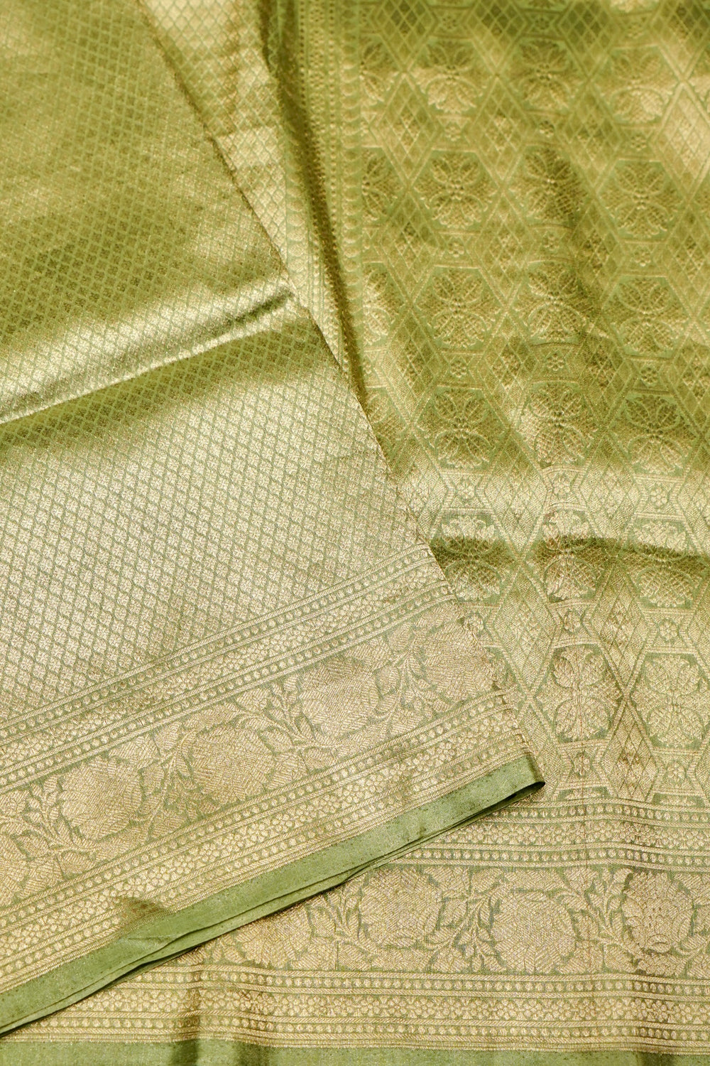 Handwoven Pista Green  Banarasi Katan Soft Silk Saree