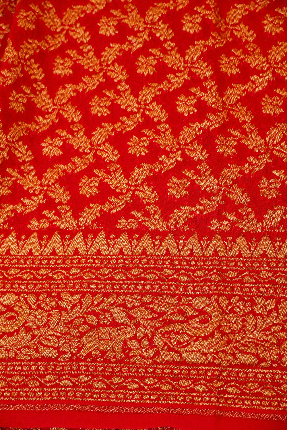 Handwoven Red Banarasi Crepe Georgette Saree